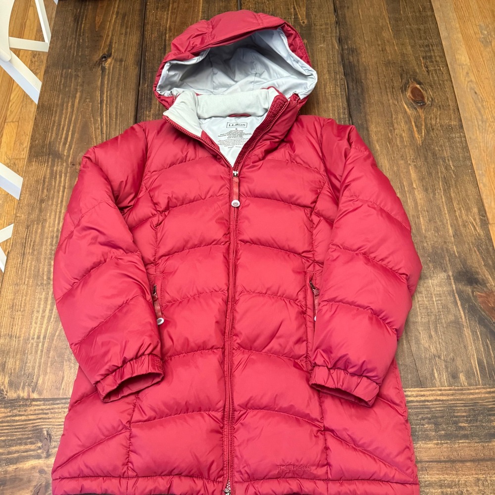 LLBean Womens‎ Red Puffer goose Down Hooded parka Jacket Size small, warm, snow